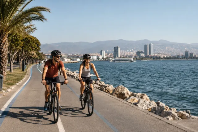 İzmir’de Bisiklet Rotaları